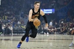 铁麻了！梅里尔半场7中1仅拿3分1助1断 前6投全丢